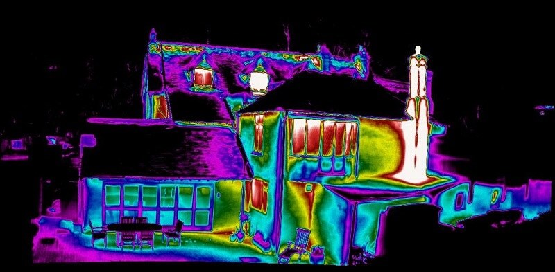 Thermogram - Exterior | Thermogram of a large, traditionally built early Victorian house in Surrey.
